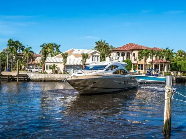 Sunseeker Predator 52