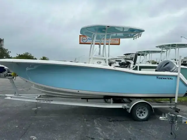 Tidewater Boats 220 CC Adventure