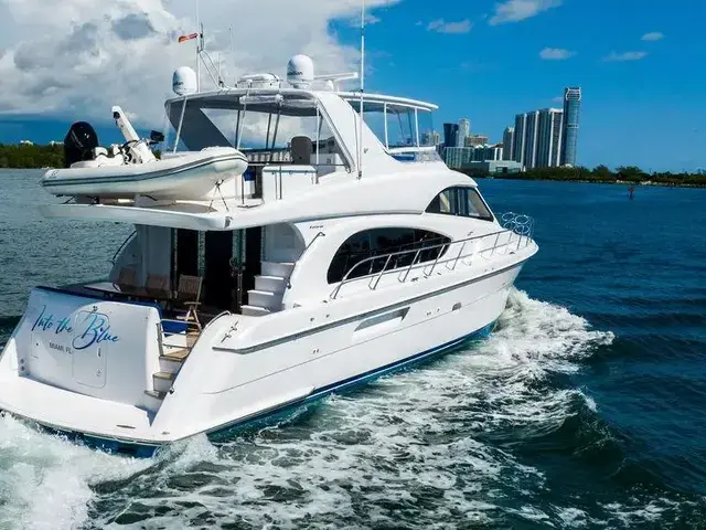 Hatteras 64 Motor Yacht