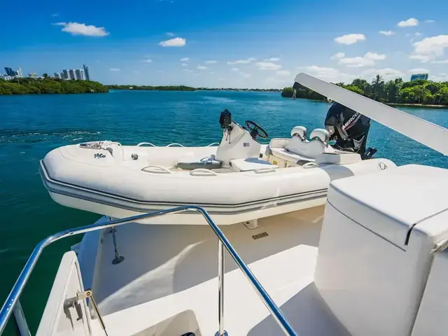 Hatteras 64 Motor Yacht