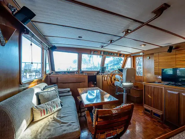 Defever 49 Pilothouse