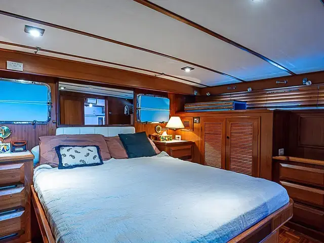 Defever 49 Pilothouse