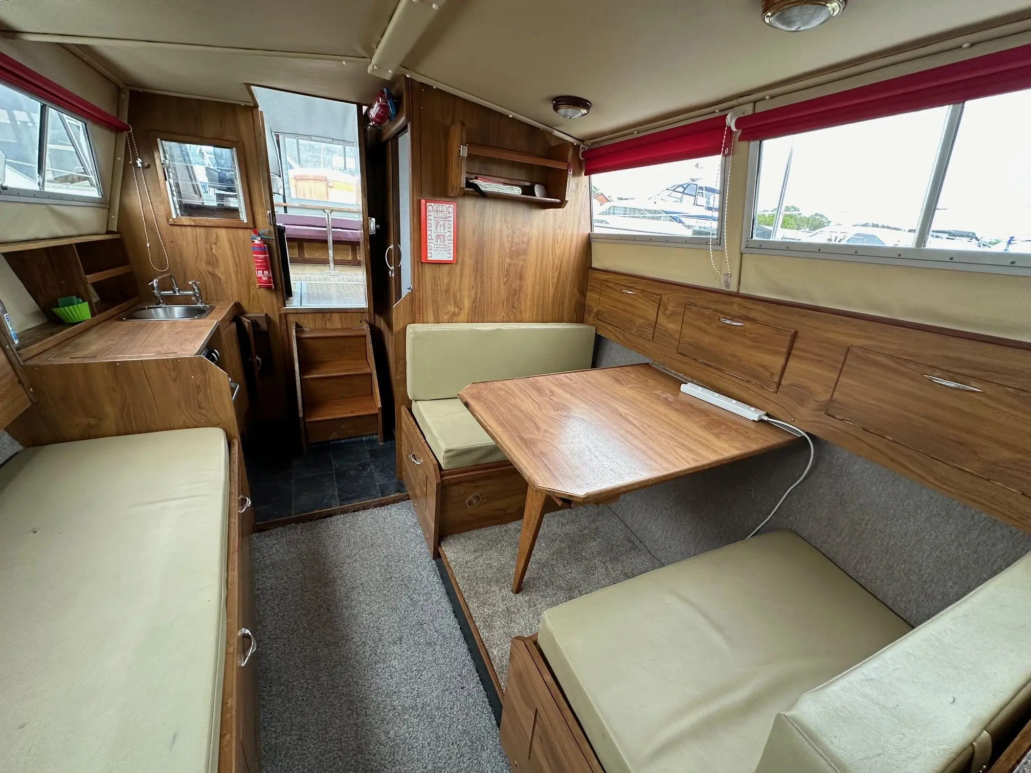 1980 Princess 32