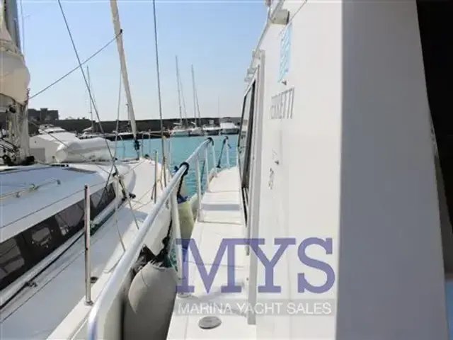 Ferretti Yachts 39 Fly