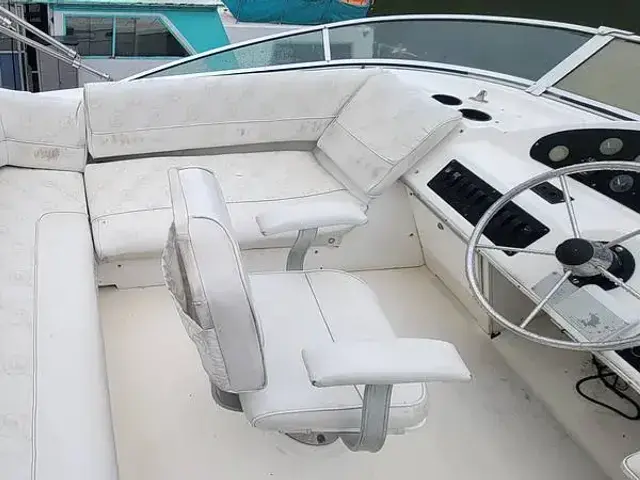 Bayliner 3587 AC