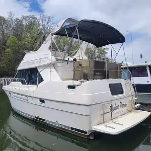 1997 Bayliner 3587 AC