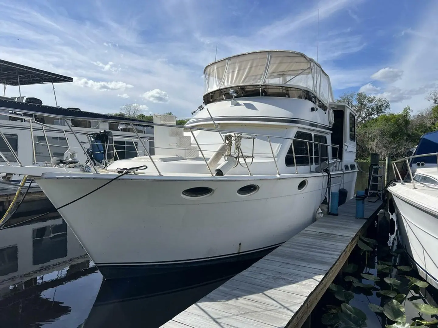 1988 Aquarius 41 double cabin