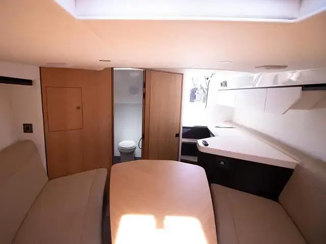 Fairline F Line 33