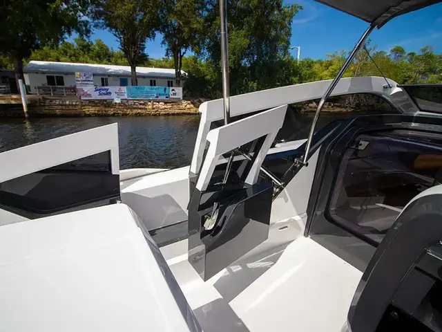 Fairline F Line 33