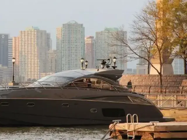 Sunseeker Predator