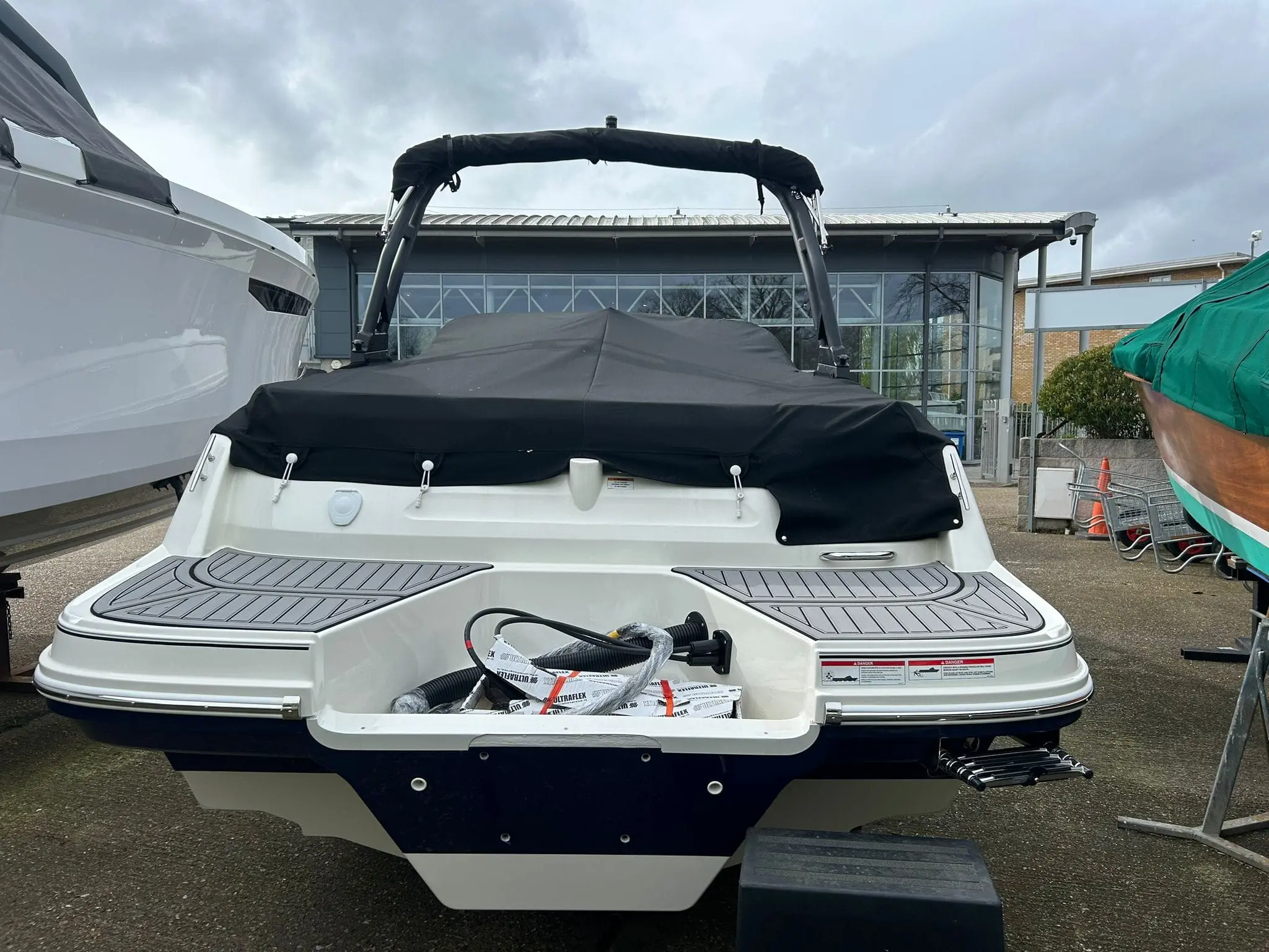 2024 Bayliner vr6