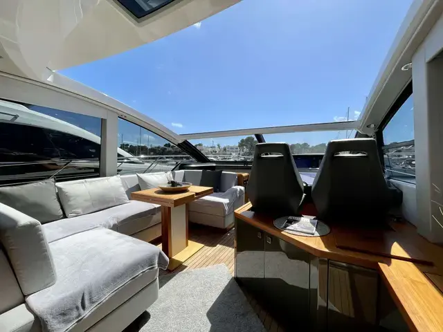 Sunseeker Predator 57