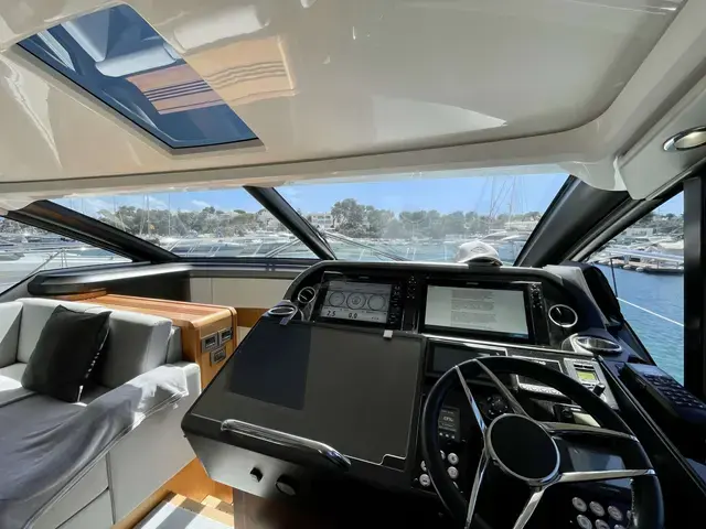 Sunseeker Predator 57