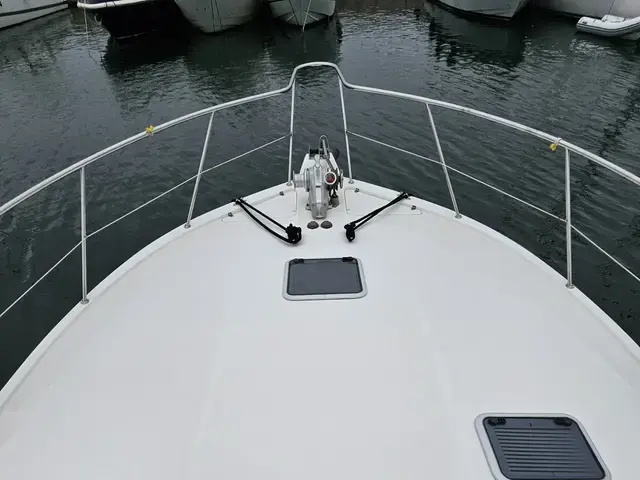 Riviera 43