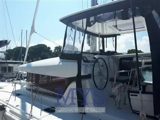 Lagoon 42