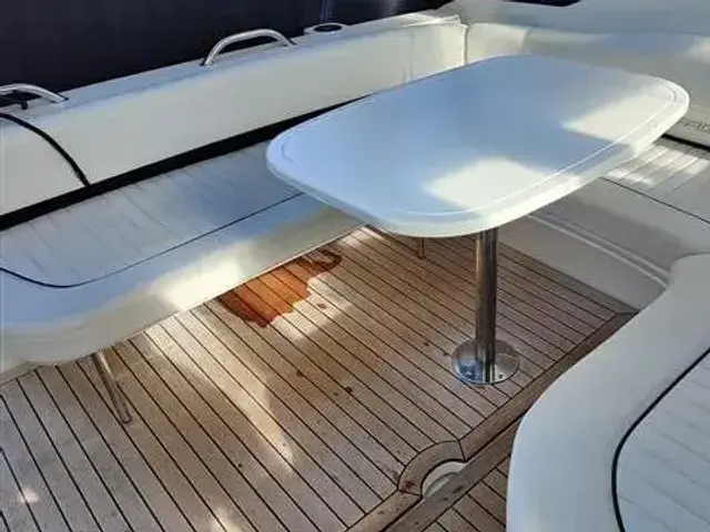 Fairline