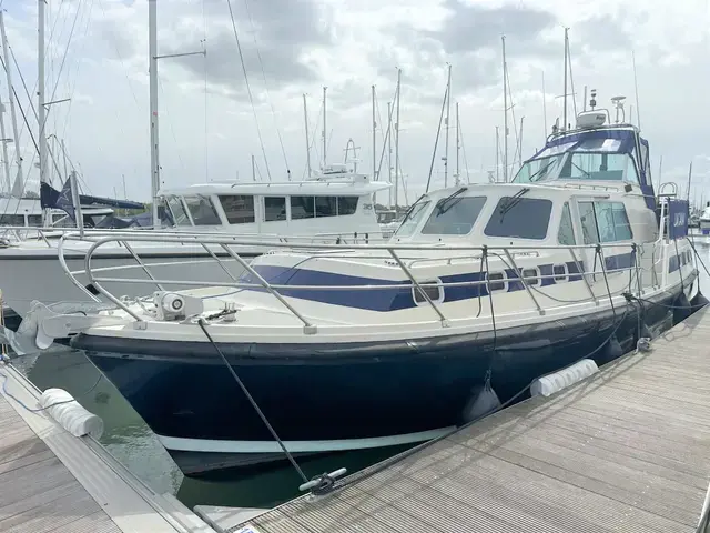 Aquastar 38 Ocean Ranger