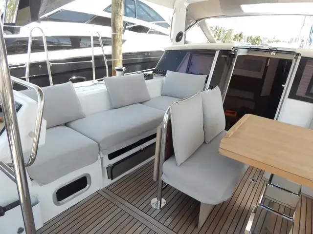 Beneteau  57