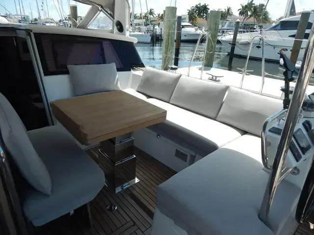 Beneteau  57