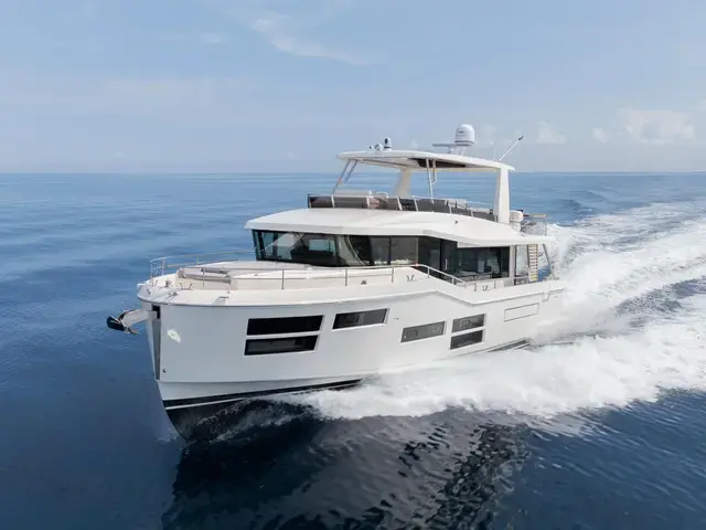 Beneteau Grand Trawler  62