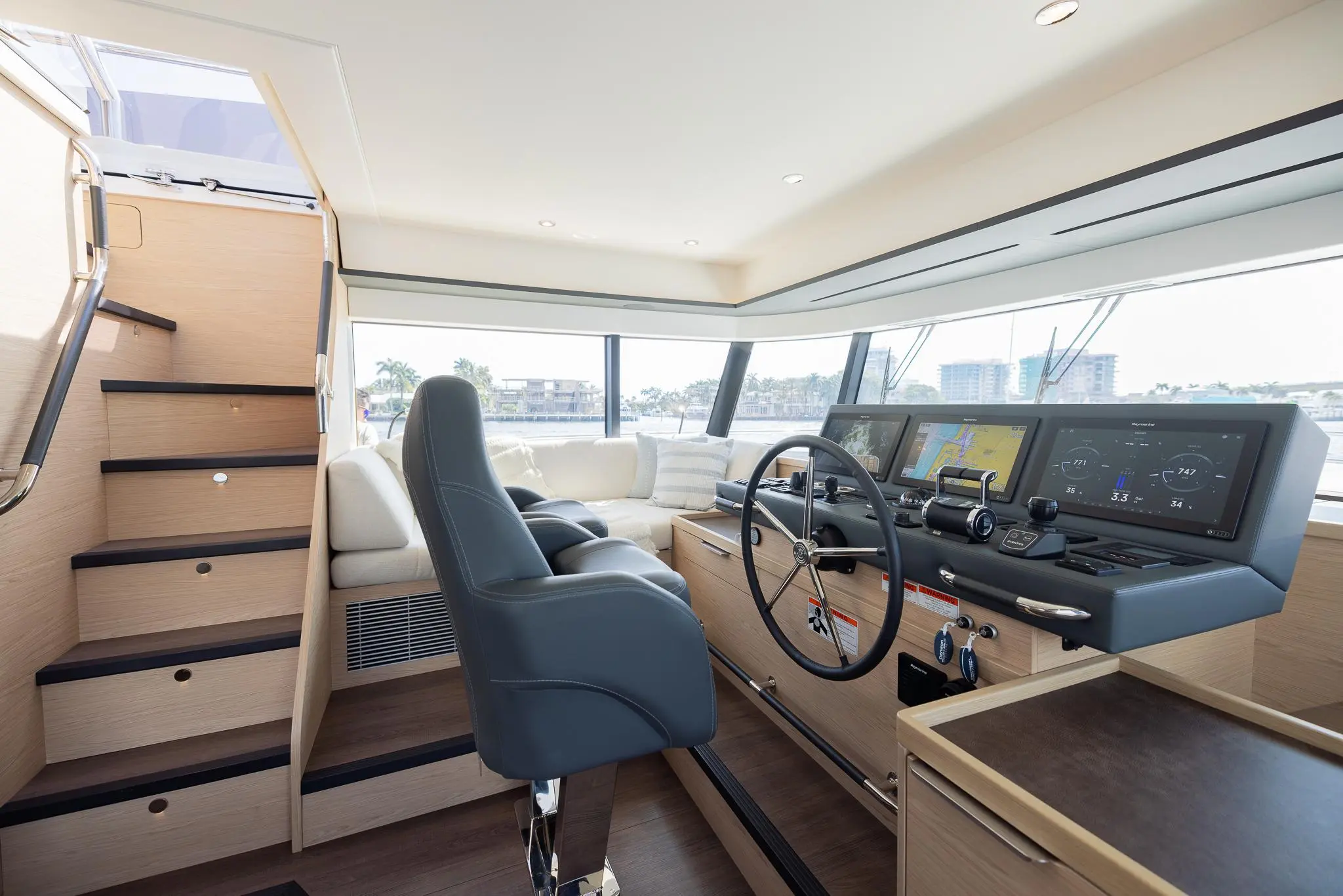 2022 Beneteau 62'