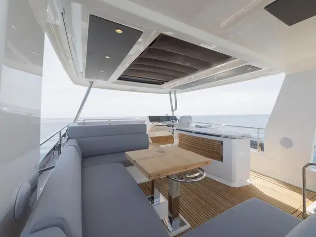 Beneteau Grand Trawler  62