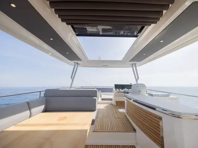 Beneteau Grand Trawler  62