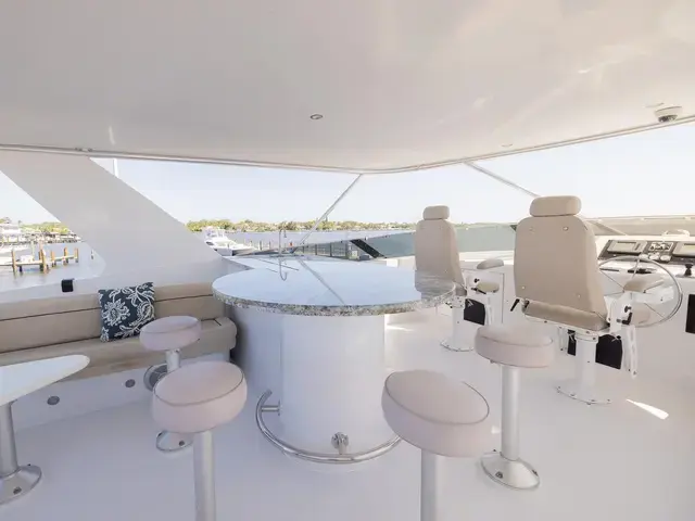 Hatteras 75 Motoryacht