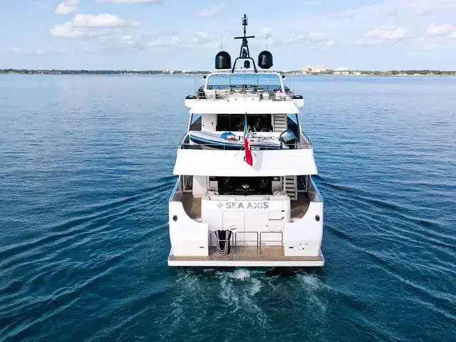 Heesen 125'