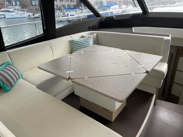 Azimut Magellano 53