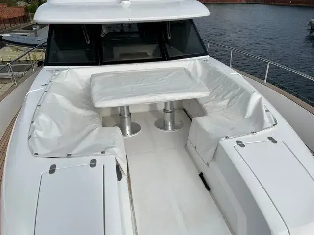 Azimut Magellano 53