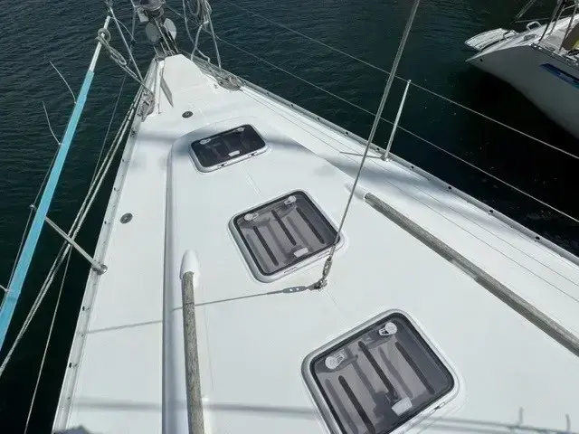 Beneteau Oceanis Clipper 393