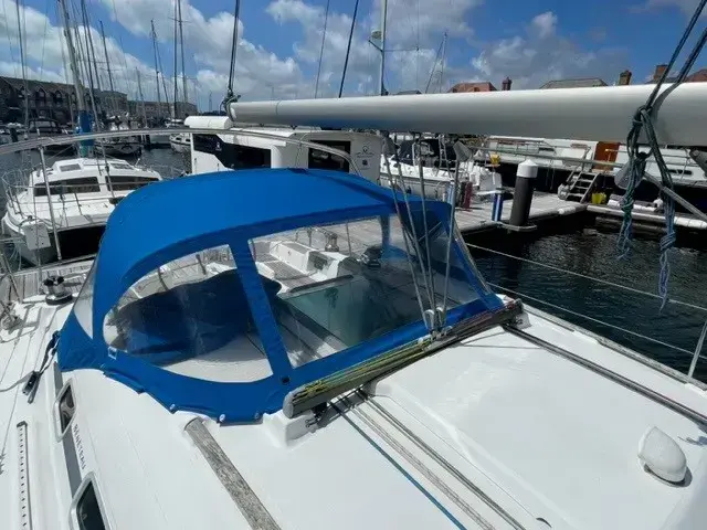 Beneteau Oceanis Clipper 393