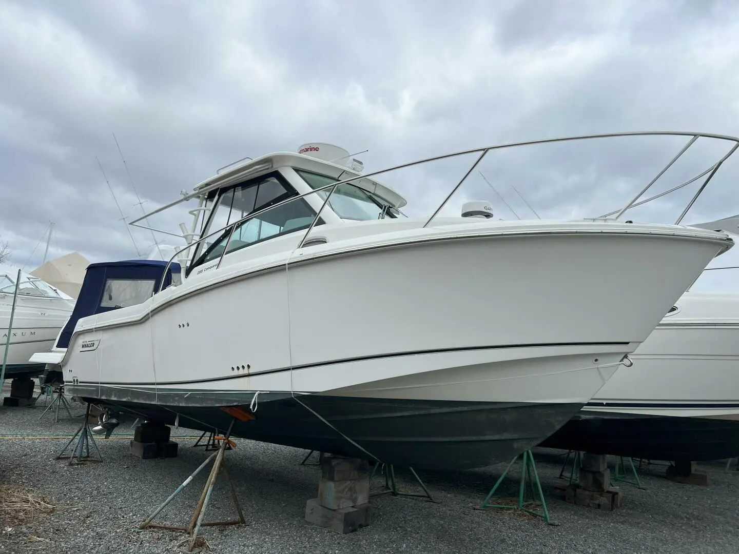 2017 Boston Whaler 285 conquest