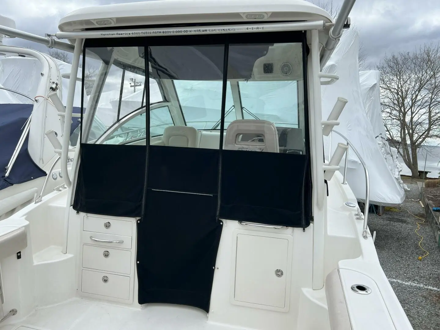 2017 Boston Whaler 285 conquest