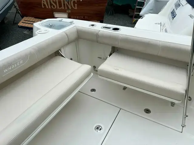 Boston Whaler 285 Conquest