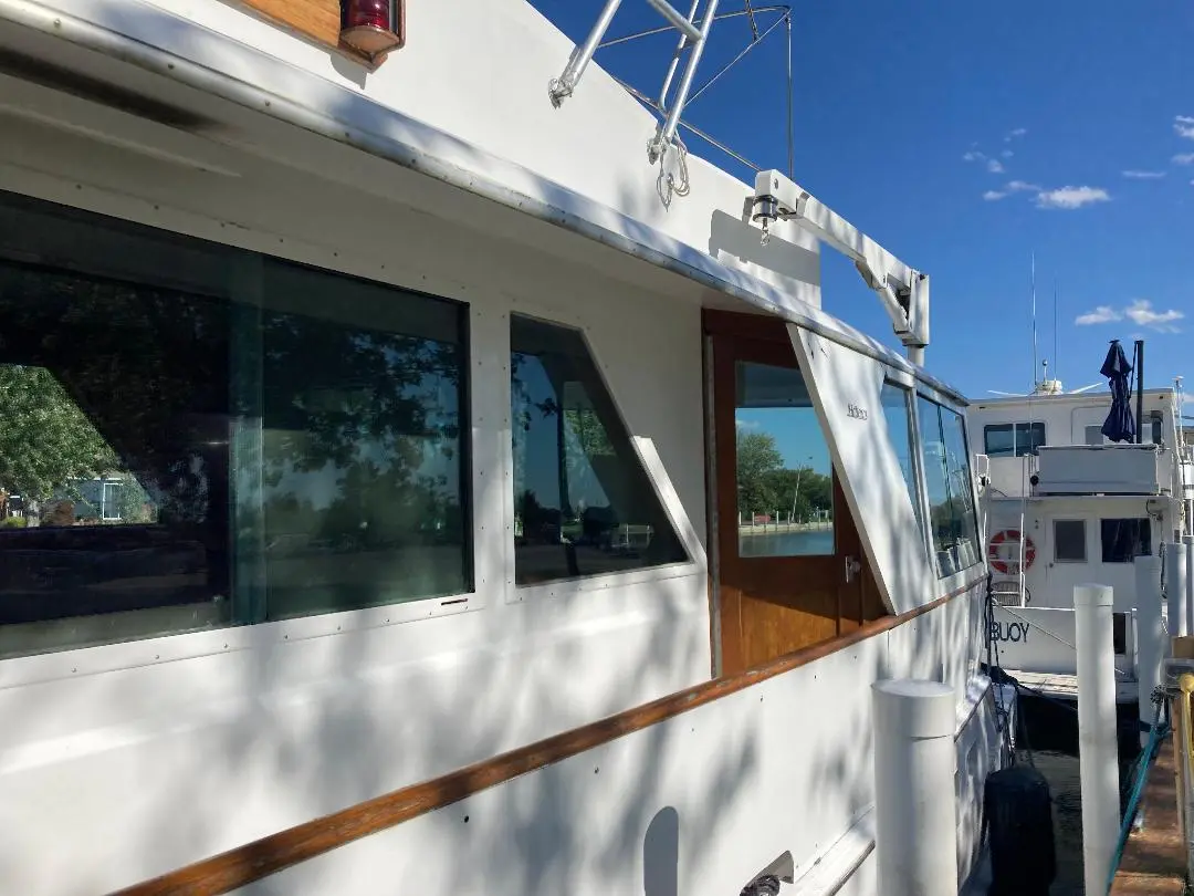 1973 Hatteras yachtfisherman