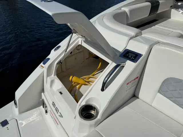 Chaparral 33'