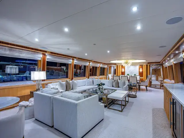 Crescent - Westport Pilothouse