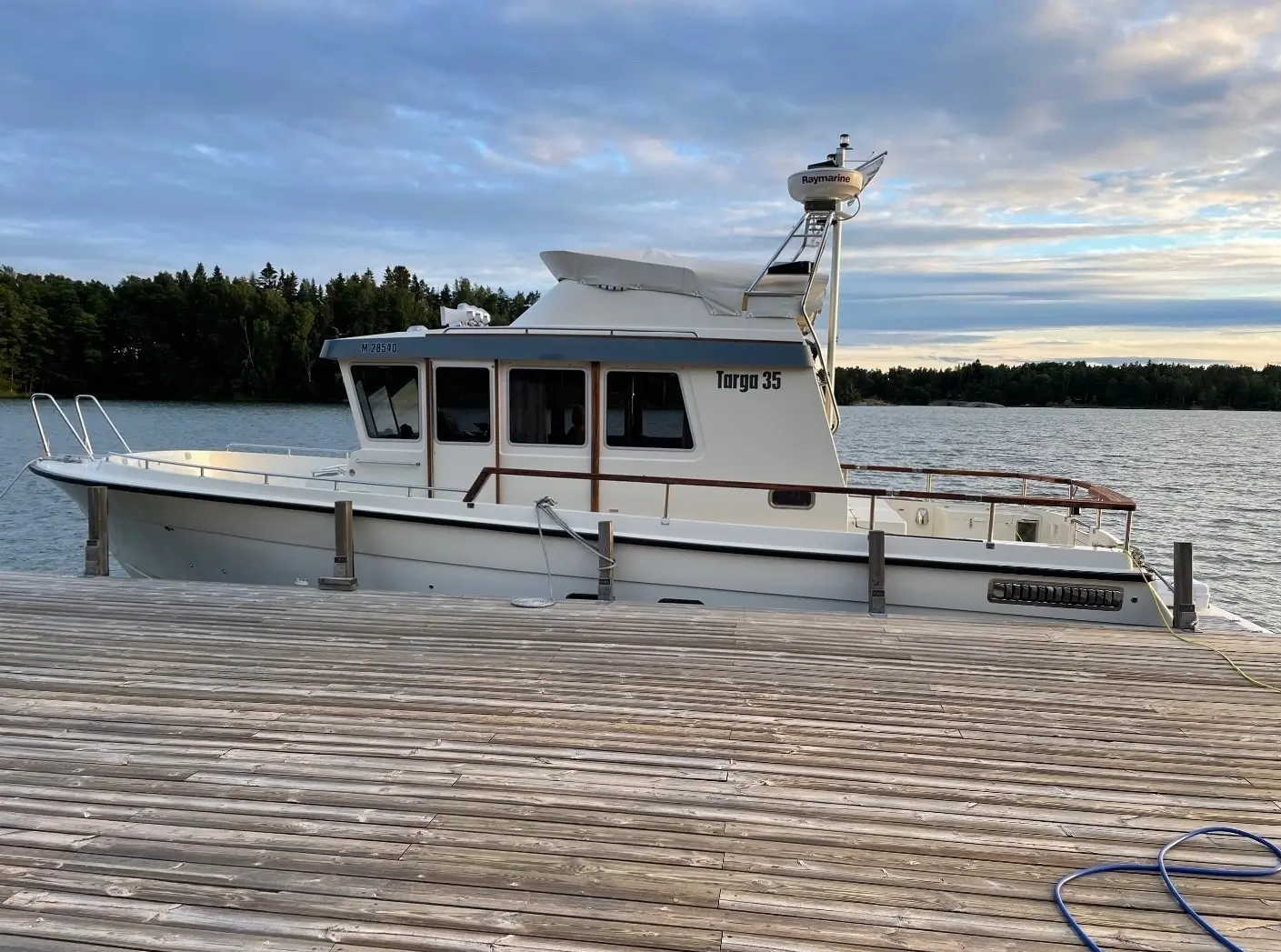 2009 Volvo Penta 35 hi-fly