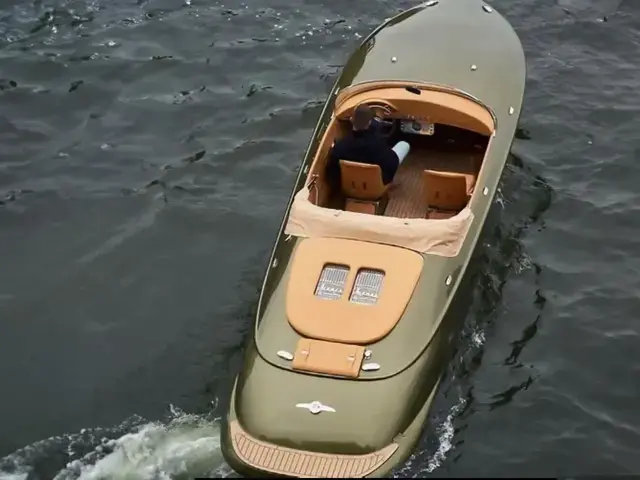 Seven Seas Yachts Hermes Speedster