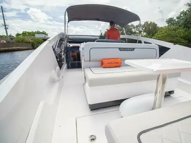 Fairline F Line 33