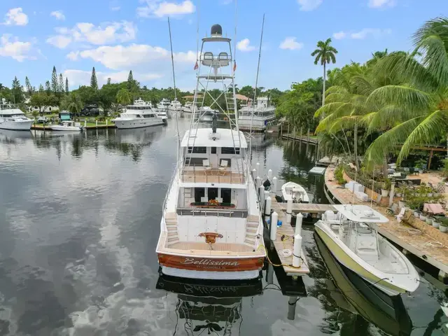 Hatteras 82 Convertible