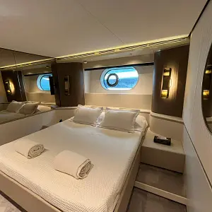 2023 Azimut 25 M