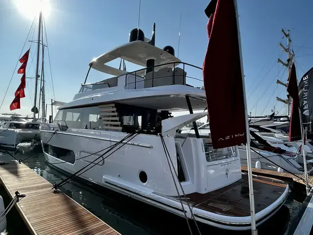 Azimut Magellano 60