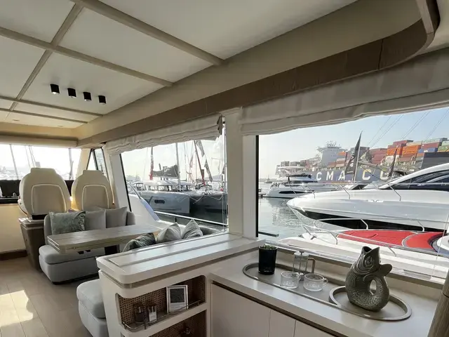 Azimut Magellano 60