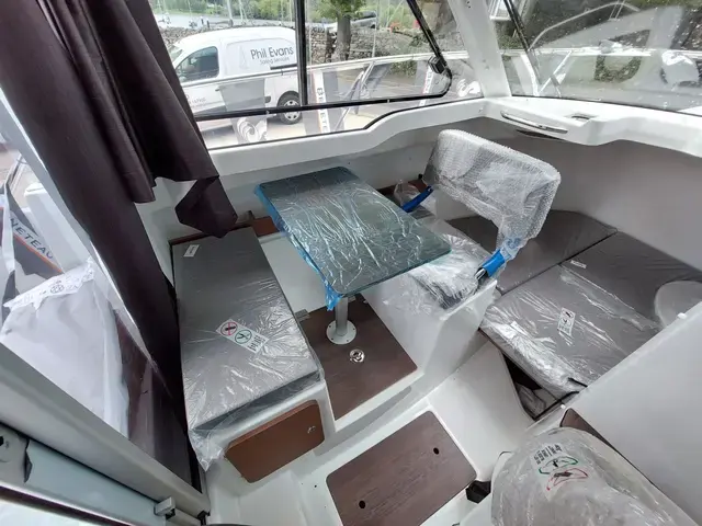 Beneteau Antares 6