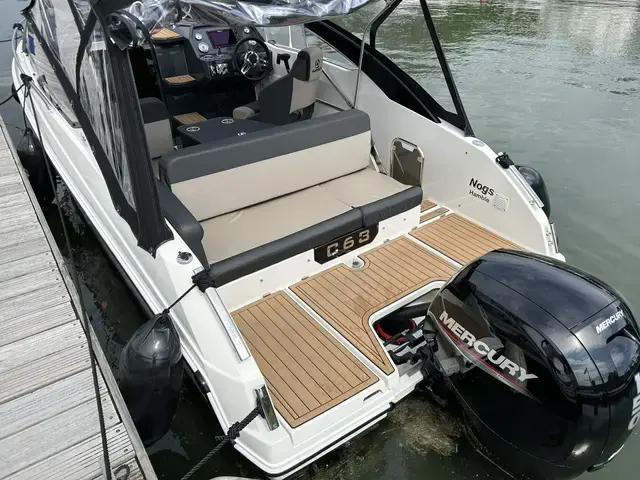 Parker Boats 630 DC