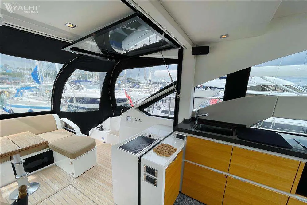 2011 Fairline targa 50 gran turismo