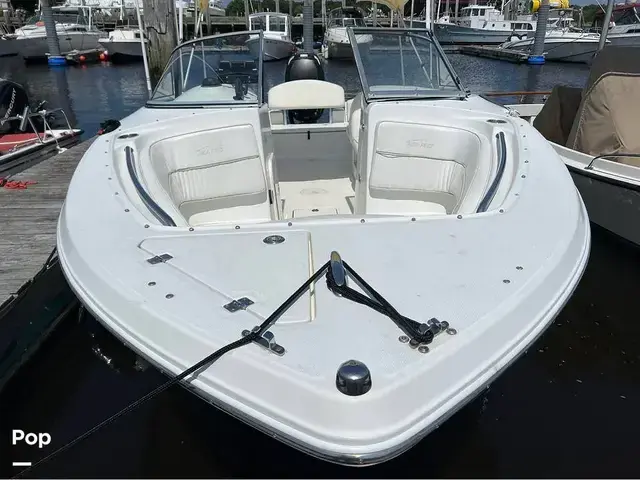 Sea Pro Boats 228 DC